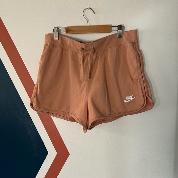 Nike Pants - Nike Women's Athletic Lounge Shorts in Dusty Pink